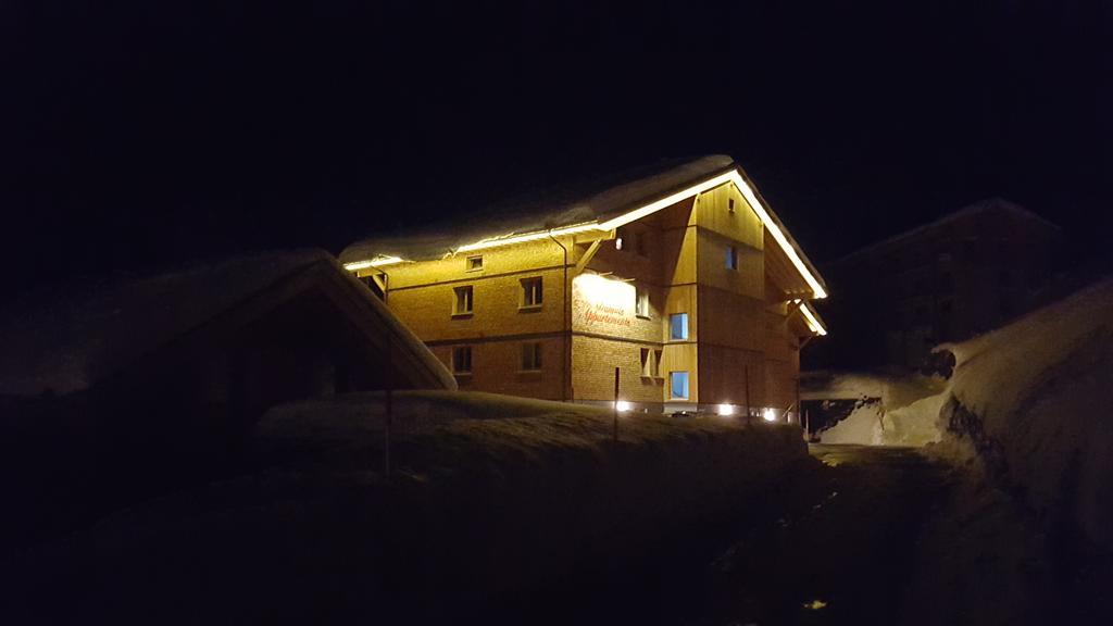 Damuels Appartements Eksteriør billede